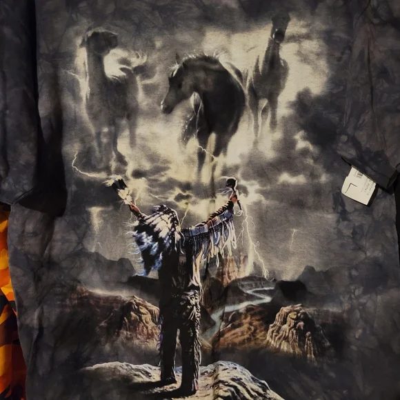 The Mountain Native American T Shirt NWT - Picture 2 of 4
